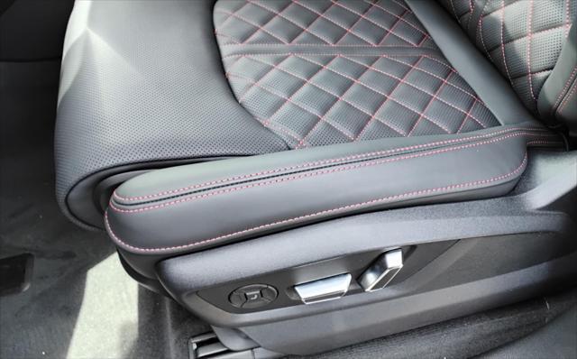 new 2025 Audi SQ8 car, priced at $115,245