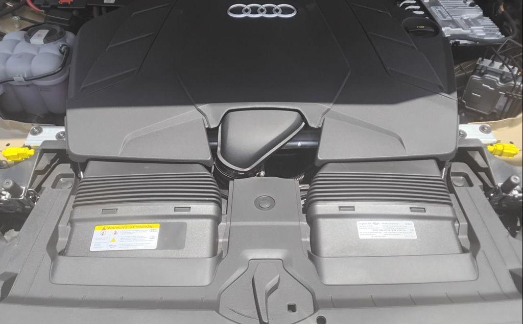 new 2025 Audi Q7 car, priced at $78,950