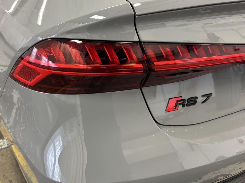 new 2026 Audi RS 7 car, priced at $151,395