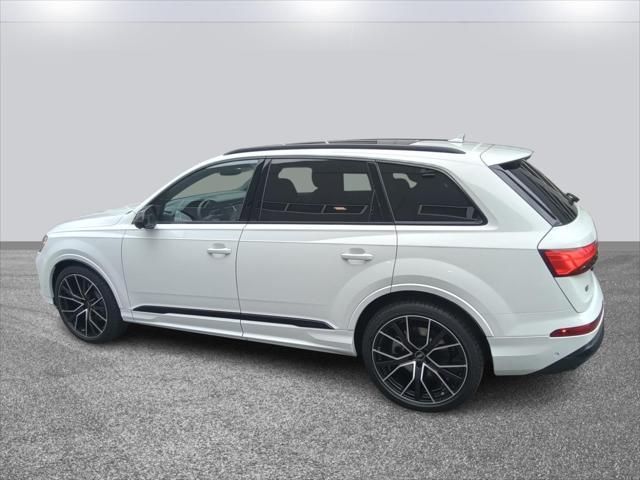 new 2025 Audi Q7 car, priced at $86,100