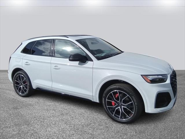 new 2025 Audi SQ5 car, priced at $69,815