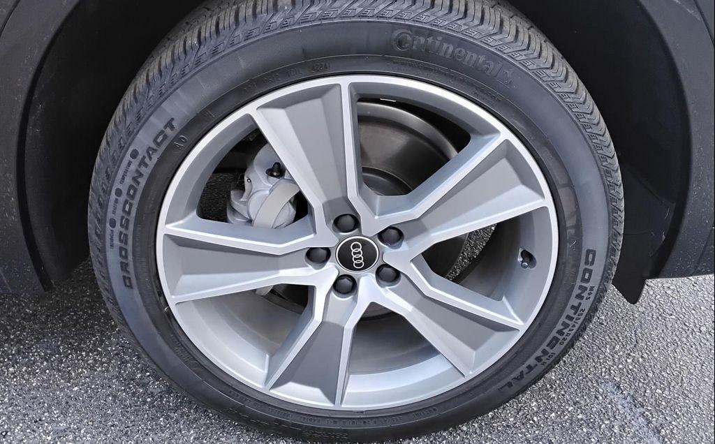 used 2025 Audi Q5 car, priced at $39,497