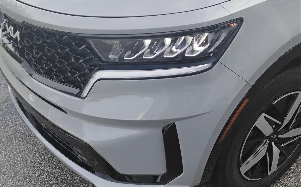 used 2022 Kia Sorento car, priced at $27,500