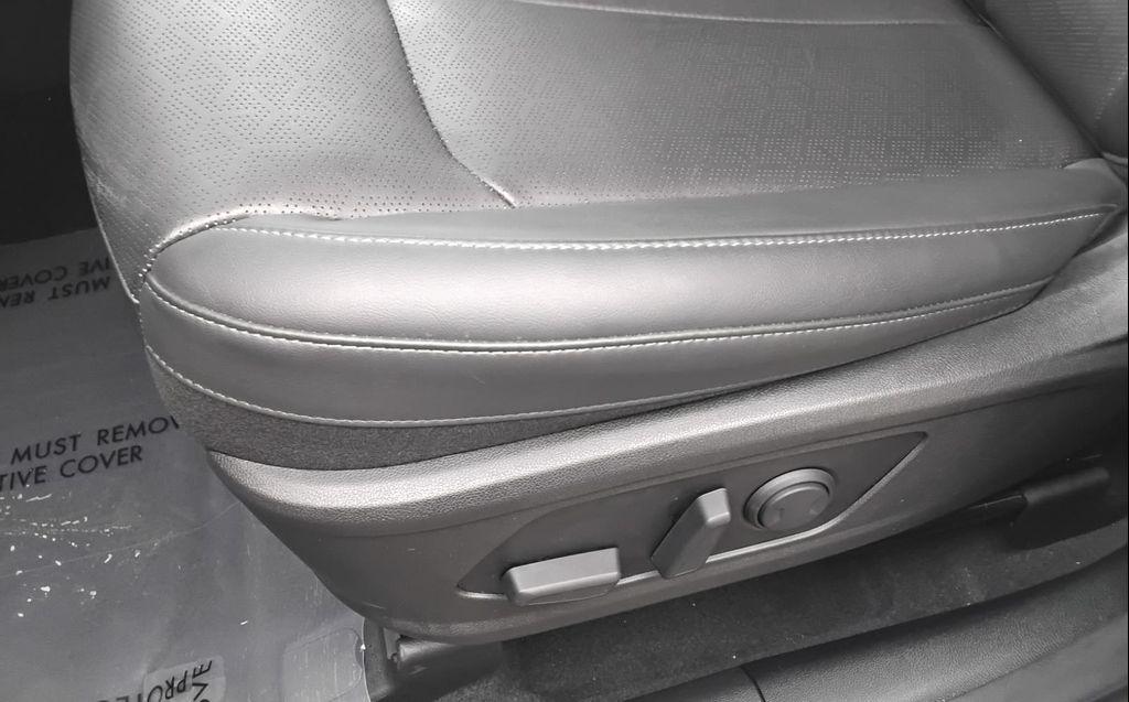 used 2022 Kia Sorento car, priced at $27,500