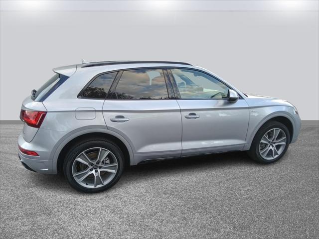 new 2025 Audi Q5 car, priced at $53,650