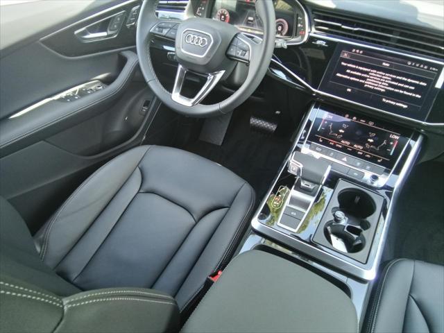 new 2025 Audi Q7 car, priced at $69,400