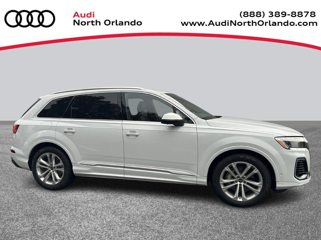 used 2025 Audi Q7 car, priced at $58,999