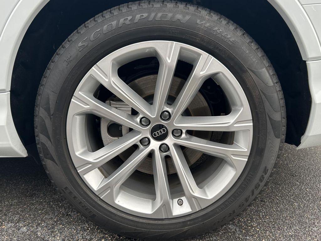 used 2025 Audi Q7 car, priced at $58,999