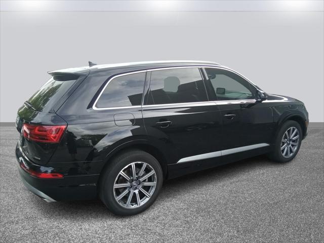 used 2019 Audi Q7 car, priced at $27,500