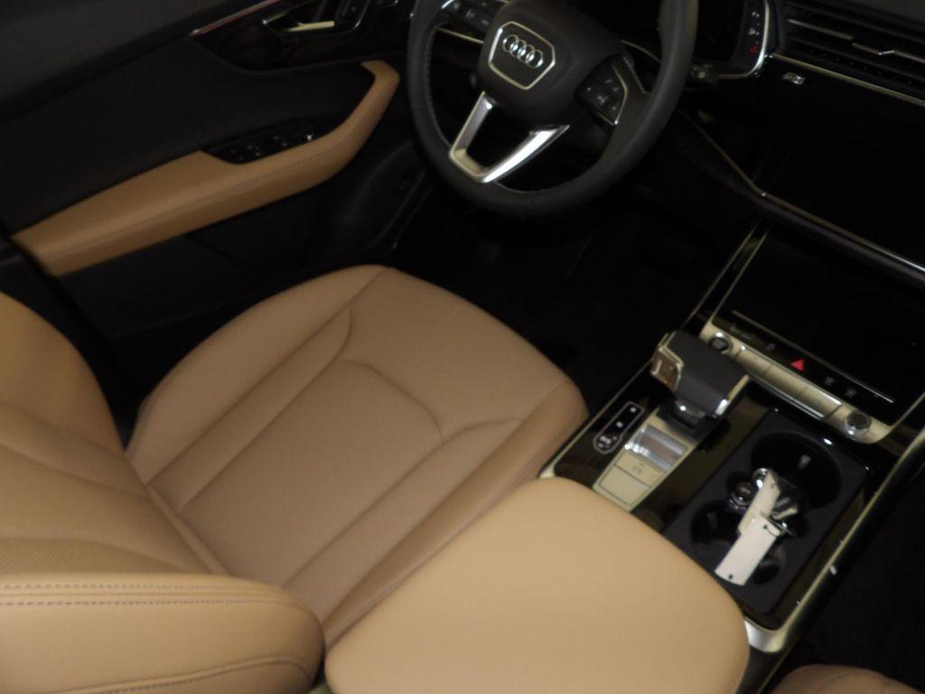 new 2025 Audi Q7 car, priced at $77,080