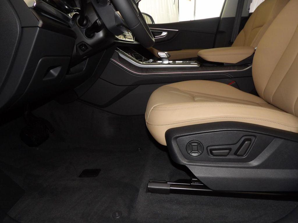 new 2025 Audi Q7 car, priced at $77,080