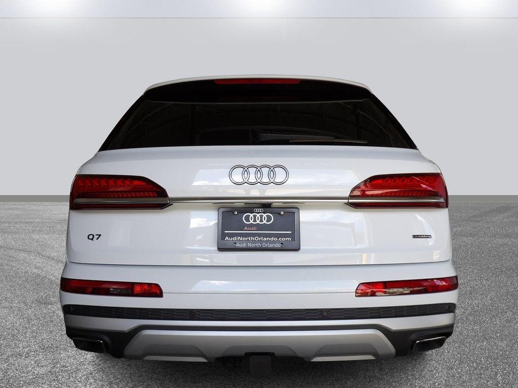 new 2025 Audi Q7 car, priced at $77,080