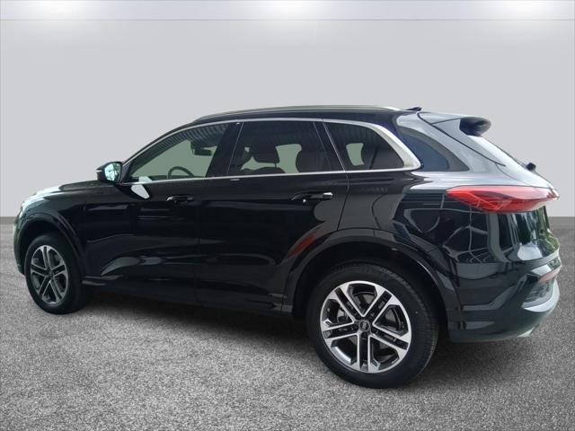 new 2025 Audi Q5 car, priced at $58,075