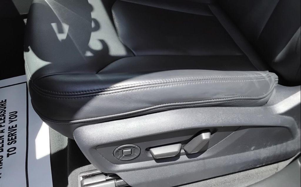 used 2023 Audi Q7 car, priced at $32,497