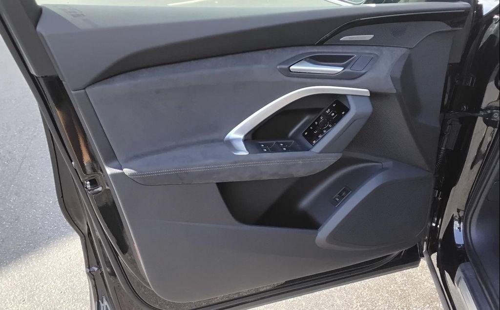 new 2025 Audi SQ5 car, priced at $76,390