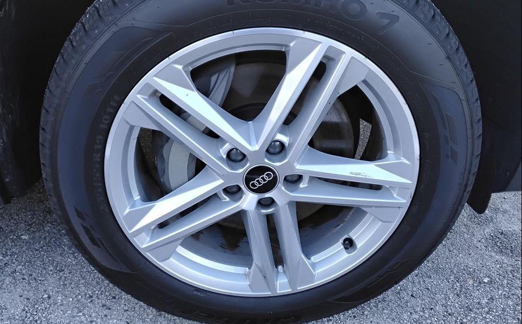 used 2024 Audi Q5 e car, priced at $39,997