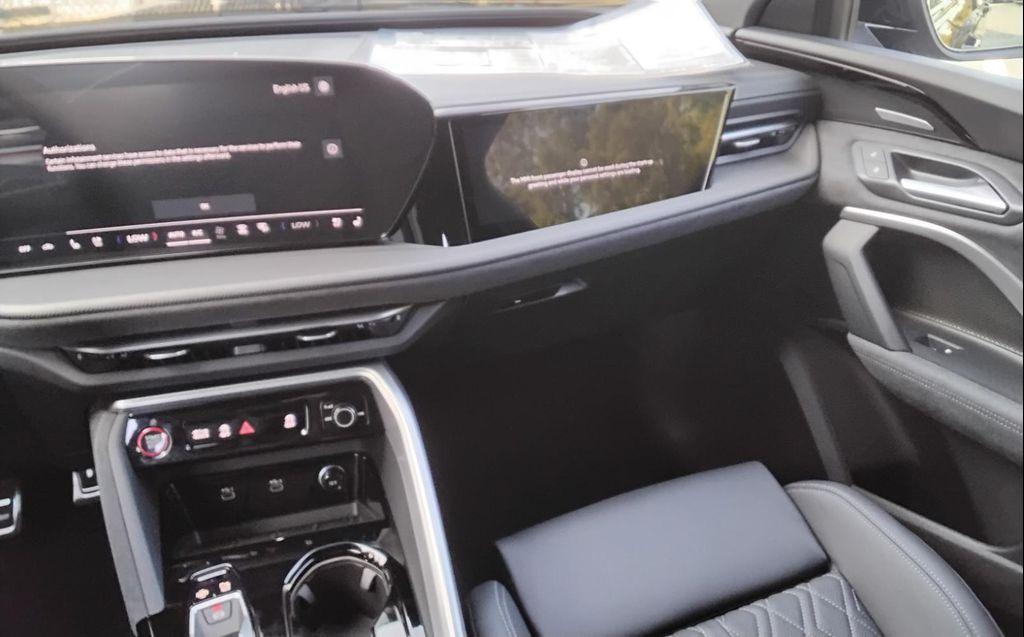 new 2025 Audi SQ5 car, priced at $76,365