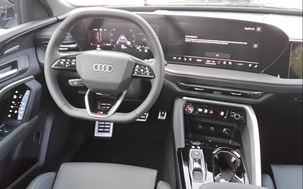 new 2025 Audi SQ5 car, priced at $76,365