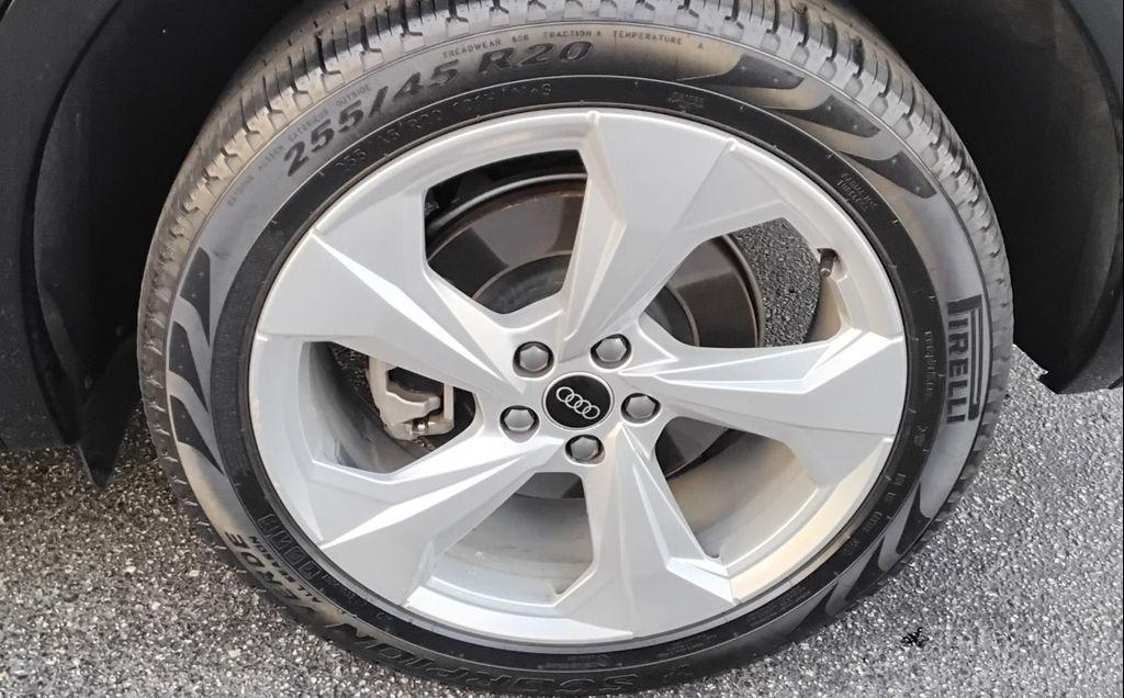 used 2025 Audi Q5 car, priced at $43,999