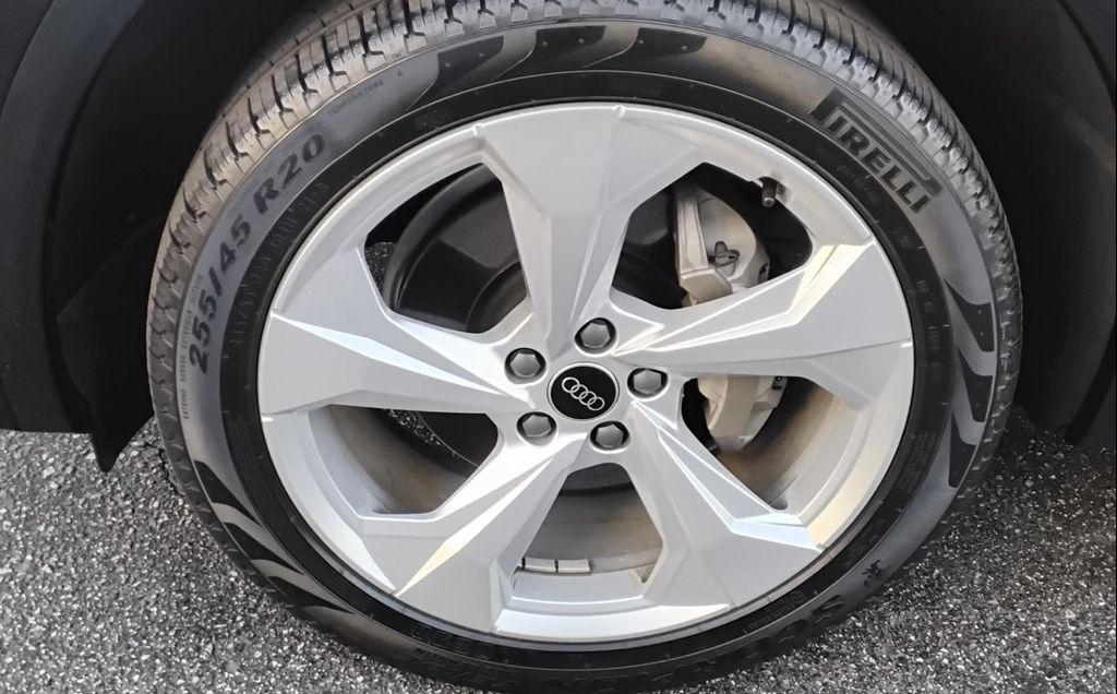 used 2025 Audi Q5 car, priced at $43,999