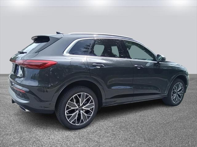 new 2025 Audi Q5 car, priced at $61,950