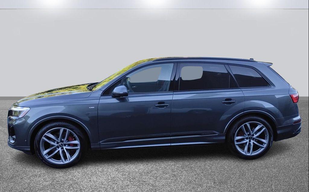 new 2026 Audi Q7 car, priced at $85,540