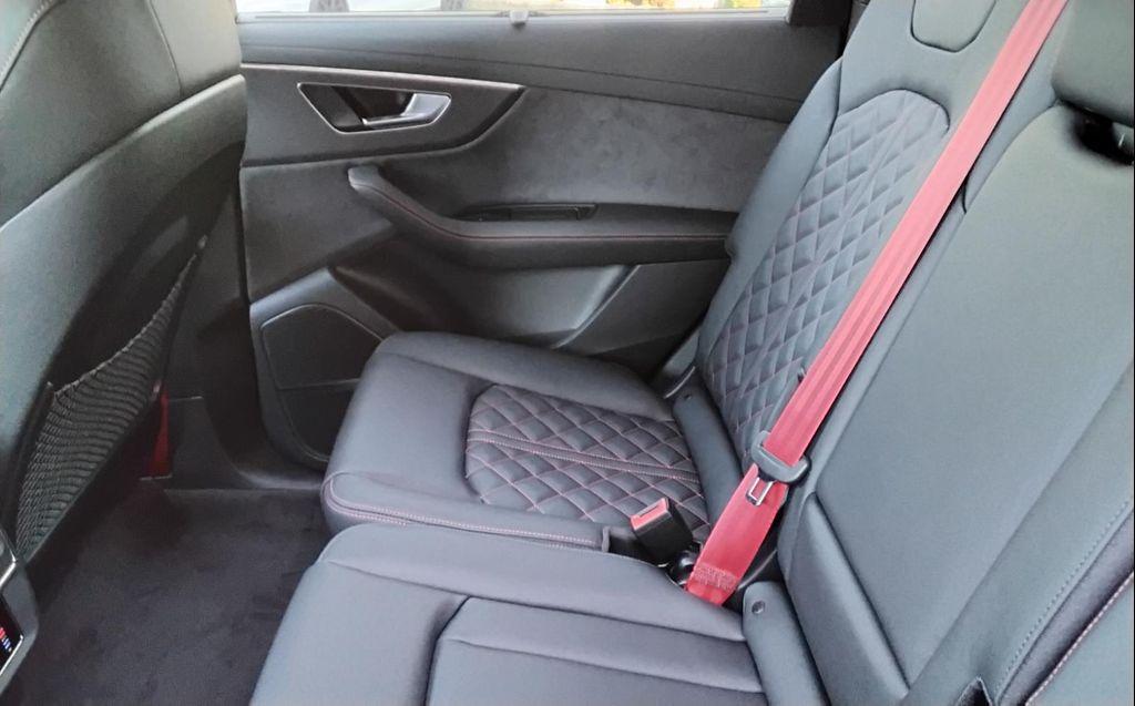 new 2026 Audi Q7 car, priced at $85,540