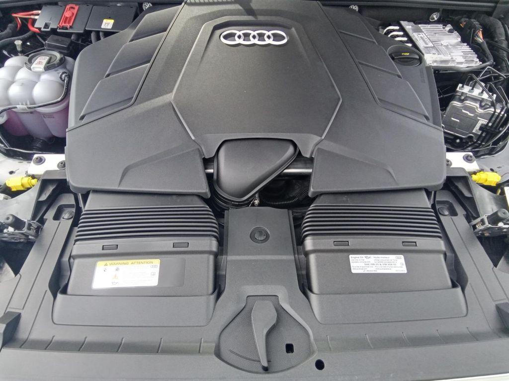 new 2025 Audi Q7 car, priced at $76,205