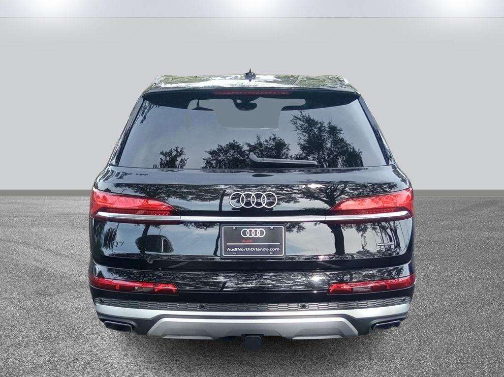 new 2025 Audi Q7 car, priced at $76,205