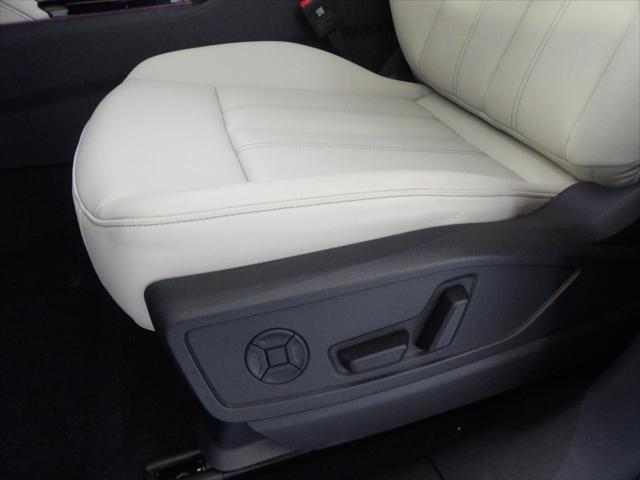 new 2025 Audi Q5 car, priced at $57,775