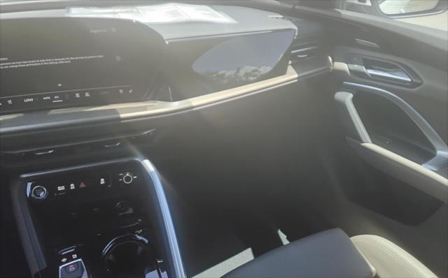 new 2025 Audi Q5 car, priced at $61,300