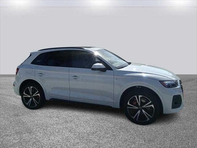 new 2025 Audi Q5 car, priced at $60,200