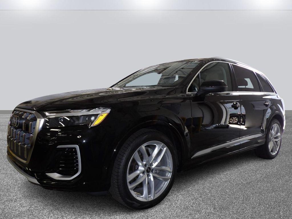 new 2025 Audi Q7 car, priced at $77,080