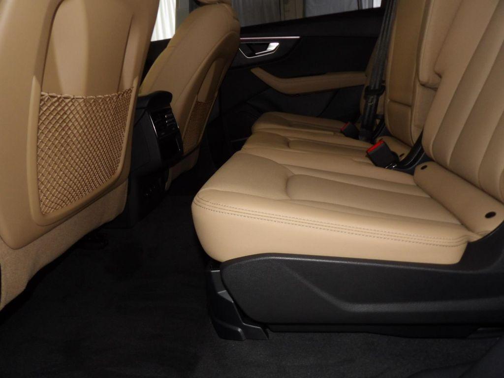 new 2025 Audi Q7 car, priced at $77,080