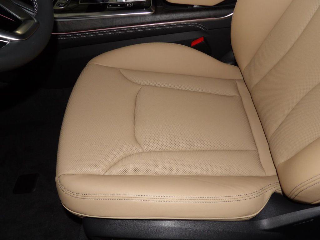 new 2025 Audi Q7 car, priced at $77,080