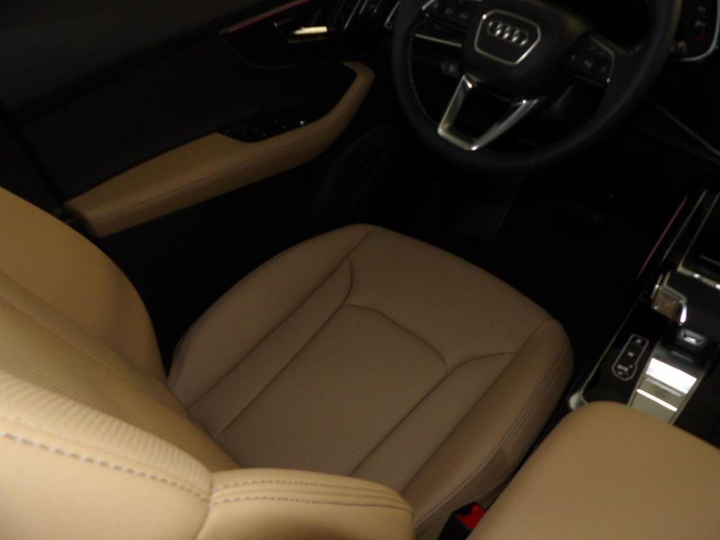 new 2025 Audi Q7 car, priced at $77,080