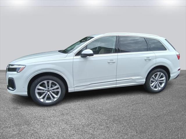 new 2025 Audi Q7 car, priced at $75,800