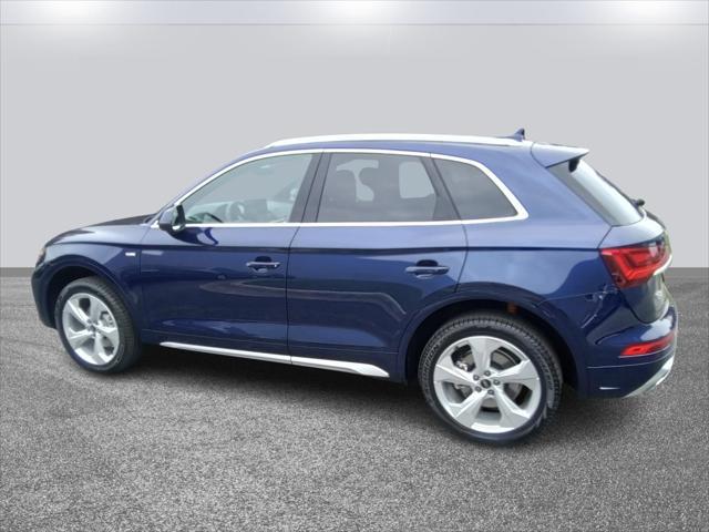 new 2025 Audi Q5 car, priced at $59,035