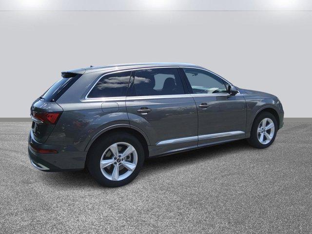 used 2024 Audi Q7 car, priced at $56,500