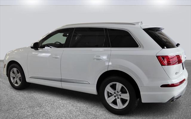 used 2018 Audi Q7 car, priced at $18,999