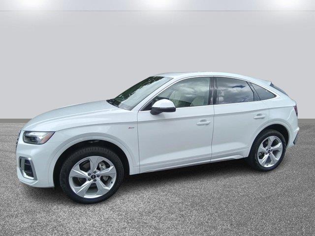 new 2024 Audi Q5 car, priced at $59,840