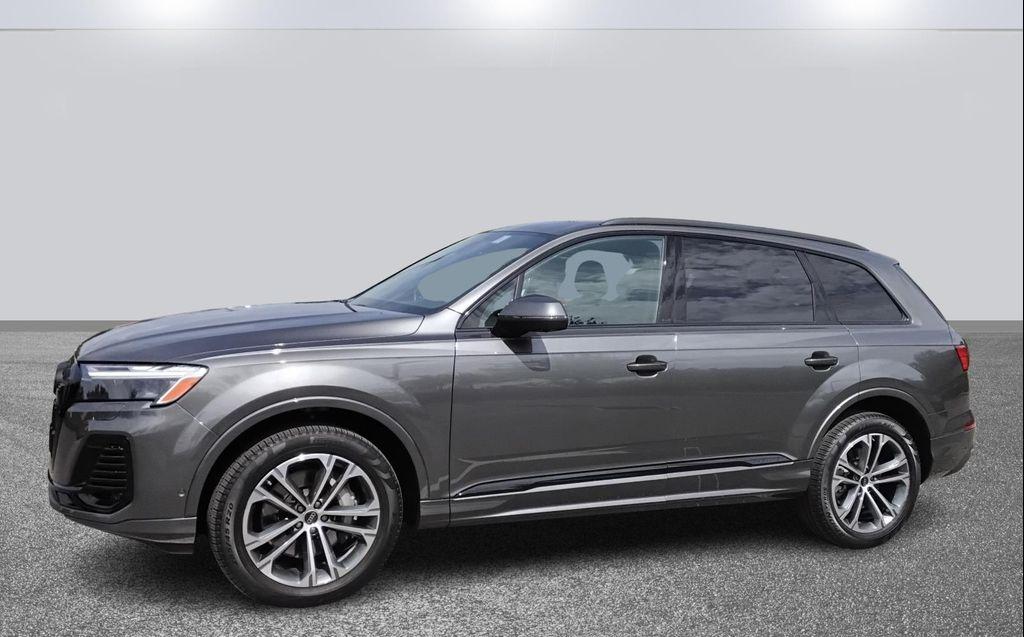 used 2025 Audi Q7 car, priced at $50,997