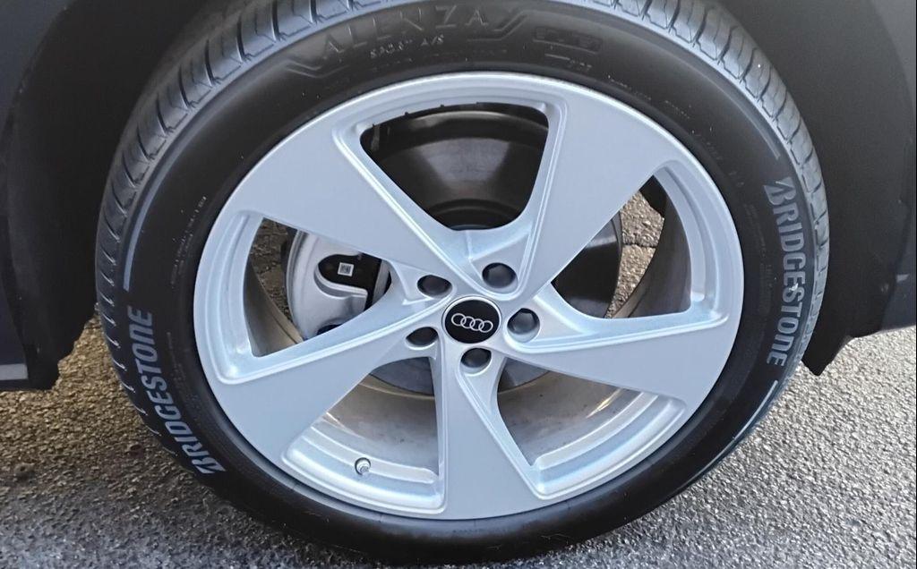 new 2025 Audi Q5 car, priced at $63,400