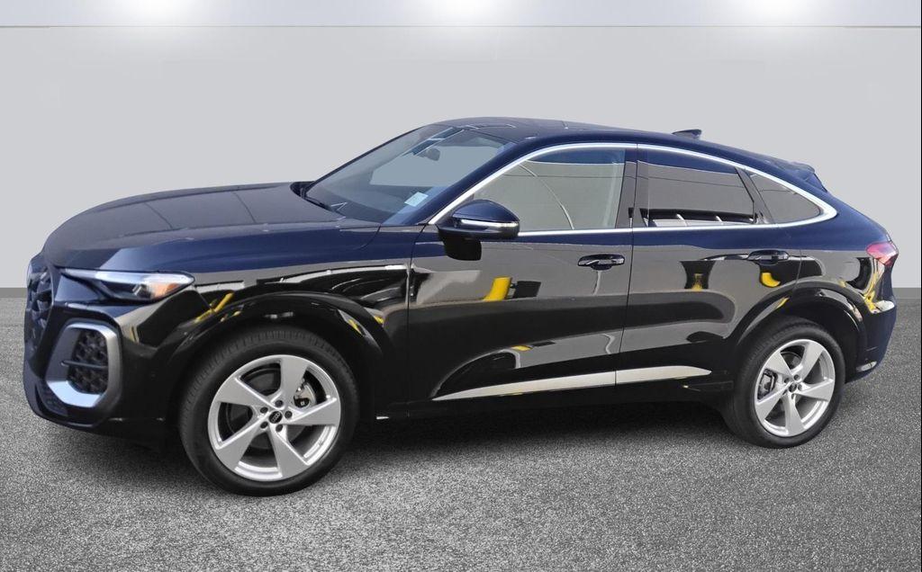 new 2025 Audi Q5 car, priced at $63,400