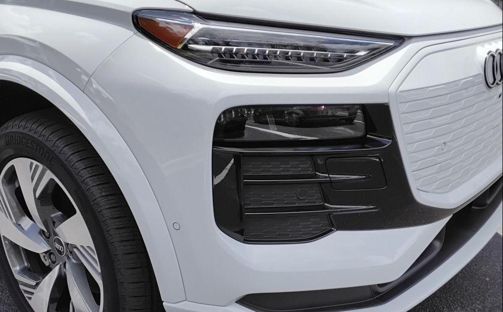 new 2025 Audi Q6 e-tron car, priced at $75,840