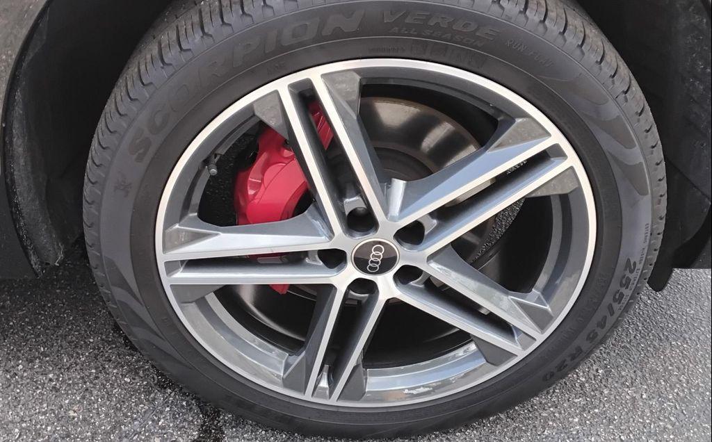 used 2024 Audi Q5 e car, priced at $41,999