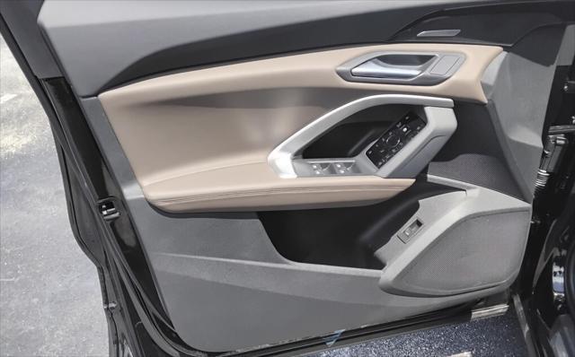 new 2025 Audi Q5 car, priced at $61,390