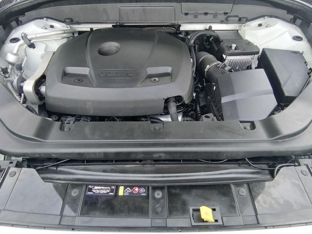 used 2021 Volvo XC60 car, priced at $25,997