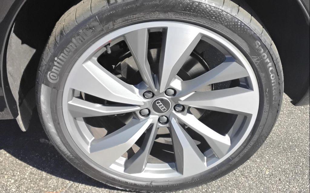 used 2024 Audi SQ5 car, priced at $53,500