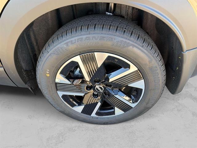 new 2026 Nissan Kicks car, priced at $26,501